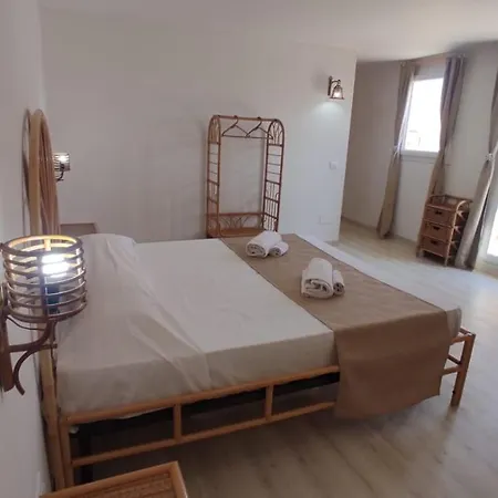 Greek Temple Appartement