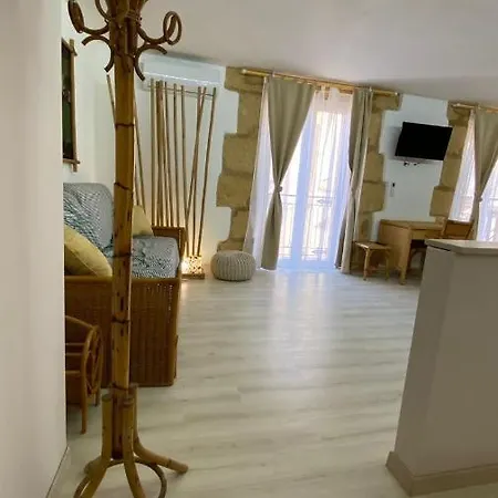 Greek Temple Apartment *