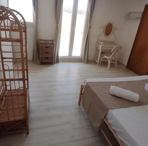 Apartment Greek Temple *