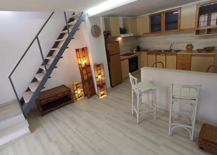 Greek Temple Appartement