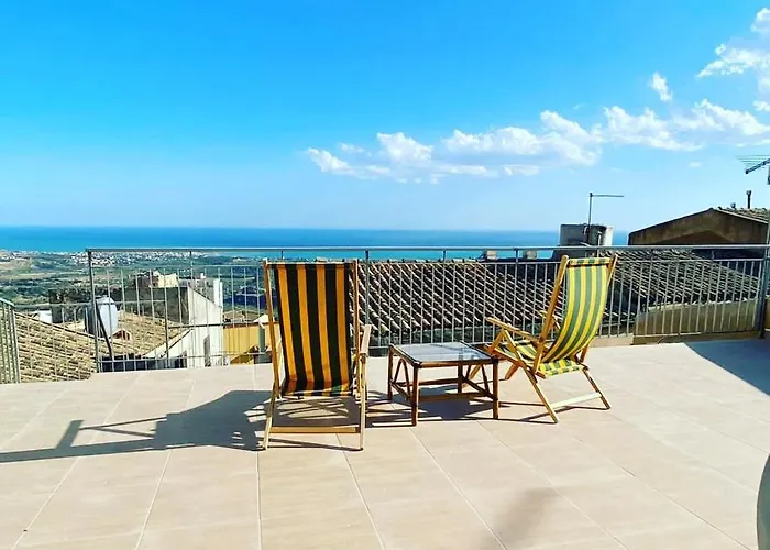 Greek Temple Appartement